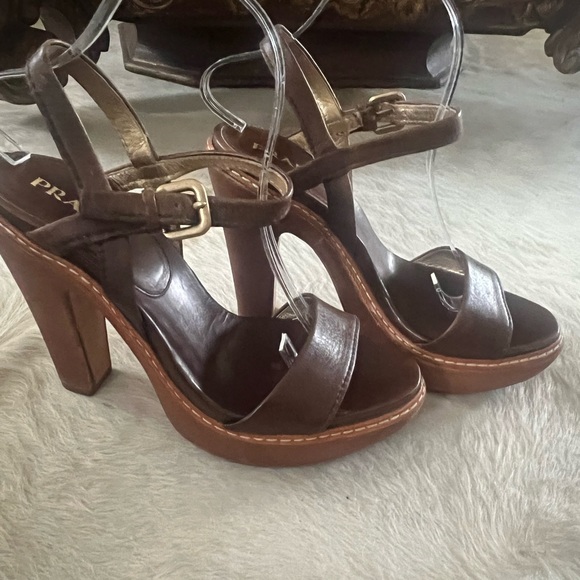 Prada Niciolla  Platform Sagentle worn platform sandal - Picture 3 of 8